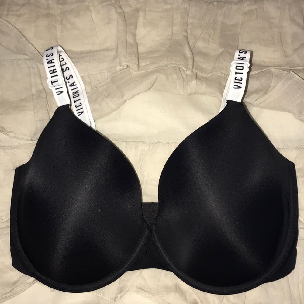 Brand new Victoria Secret t shirt bra